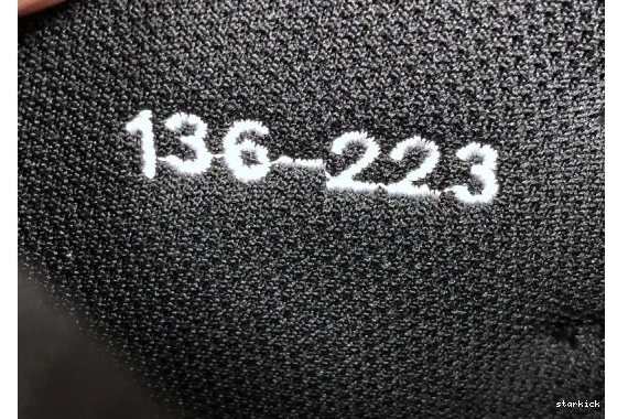 038 Air x Retro 1 AV3905 High OG 'Art AV3905 038  Jordan SoleFly Friends and Family Basel' 0210